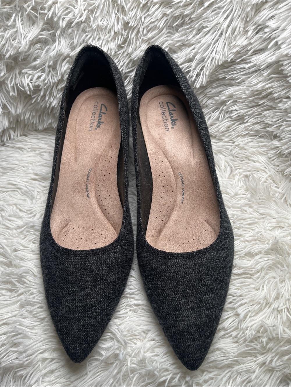 Clarks Women's Pointed Knit pumps in Dark Charcoal
